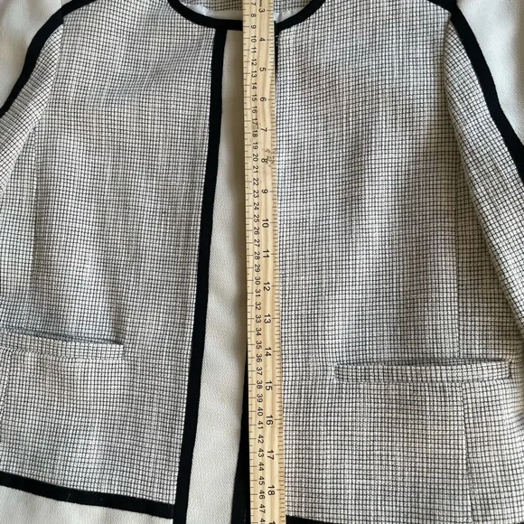 Ann Taylor Ivory and Black Trim Open-Front Blazer - Picture 7 of 11